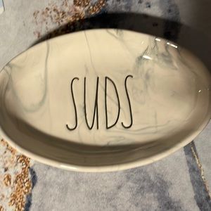 Rae Dunn soap dish “SUDS”